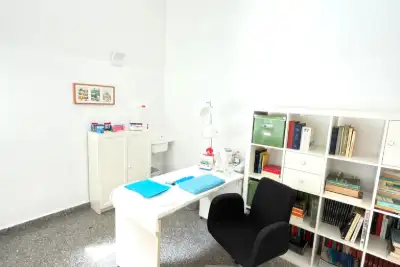 Laboratorio in vendita, Via Acquedotto, Olbia