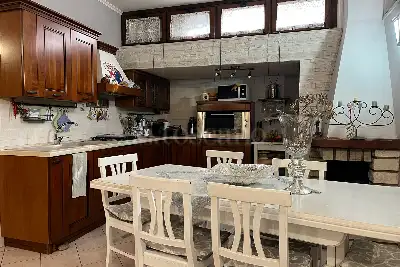 Villino a Schiera in vendita, Via Ferdinando Paoletti, Roma