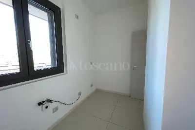 Casa in vendita, Via Cosenz , Milano