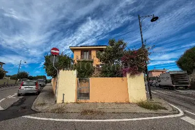 Villino a Schiera in vendita, Via Atene, Olbia, Olbia