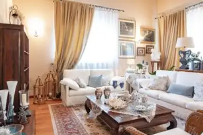 Casa in vendita, Via Dabusti, Casteggio