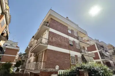 Casa in vendita, Via dei Buonvisi, Roma