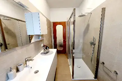 Casa in vendita, Via Angela Contini, Brescia