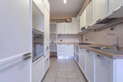 Casa in vendita, Via Emilio Morosini 22, Milano