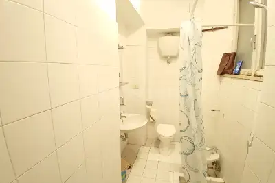 Casa in vendita, Piazza di SS Apostoli, Roma