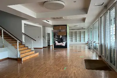 Negozio in affitto, Viale Città d'Europa, Roma