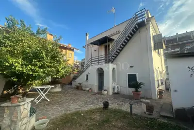 Villa in vendita, Via Capo Linaro, Roma
