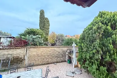 Villa Bifamiliare in vendita, Via Giulio Diena, Roma