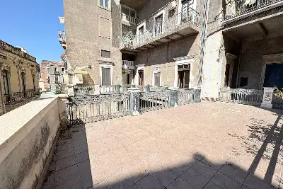 Casa in vendita, Via Umberto I, Catania