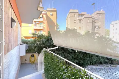 Casa in vendita, Via Giuseppe Troiani, Roma