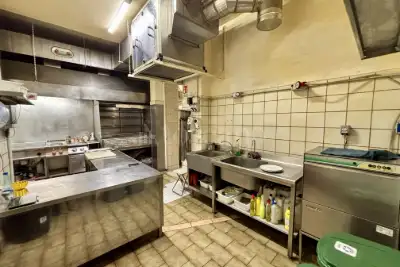 Attività Commerciale in vendita, Via Statale, Calcinato