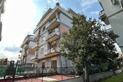 Casa in vendita, Viale Alessandrino, Roma