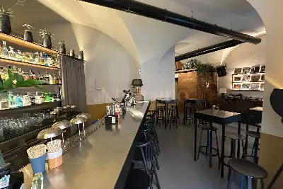 Palazzo in vendita, Via Andrea Da Bari, Bari