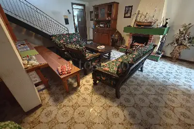 Casa Indipendente in vendita, Via delle Giunchiglie, Ardea