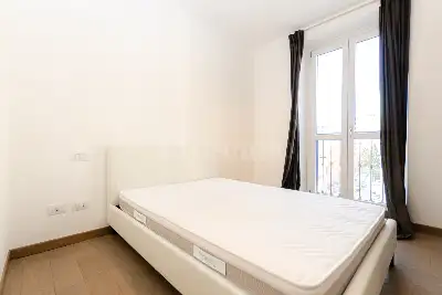 Casa in vendita, Via Carlo Farini, Milano