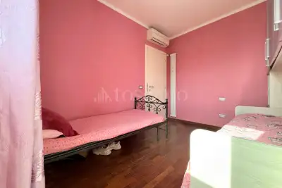 Casa in vendita, Via Giovanni Battista Cassinis, Milano