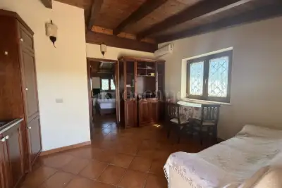 Casa in vendita, Via Torremaggiore, Pomezia