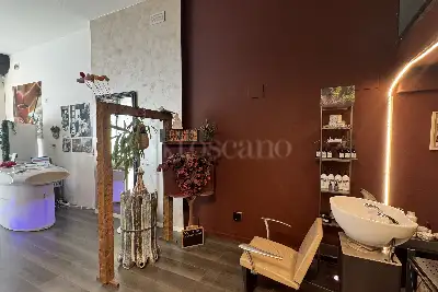 Attività Commerciale in vendita, Viale Montegrappa, Prato