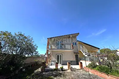 Casa Indipendente in vendita, Via L.B. Alberti, Belpasso