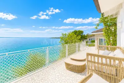 Villa in vendita, Via T. Tasso, Manerba del Garda