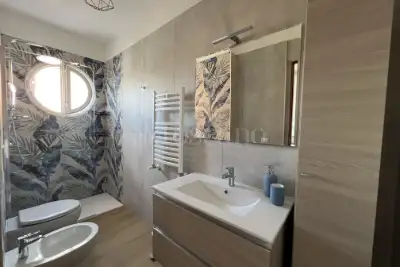 Casa in affitto, Via Cenina, Roma