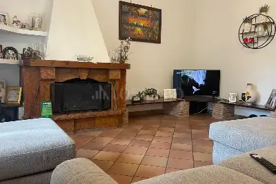 Casa in vendita, Via Casaluce, Roma