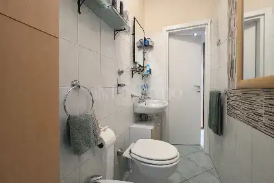 Casa in vendita, Via Bari, Milano