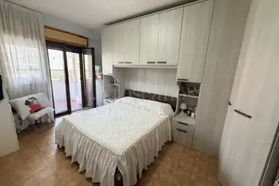 Casa in vendita, Piazzale Aldo Moro, Pomezia