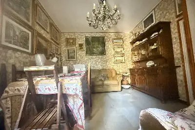 Casa in vendita, Via Lassalle , Milano