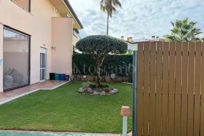 Villa Plurifamiliare in vendita, va Venezia, Sabaudia