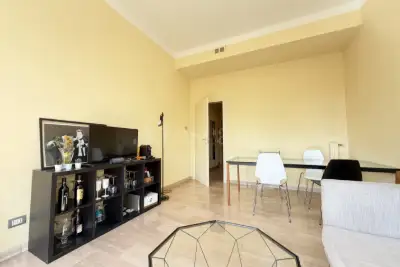 Casa in vendita, Via Santa Sofia, Milano