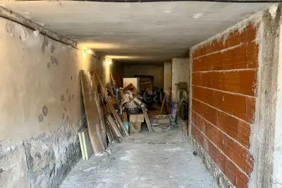 Magazzino in vendita, Via Giovanni Pascoli, Gravina di Catania