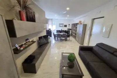 Casa in vendita, Viale Vincenzo de Filippis, Catanzaro