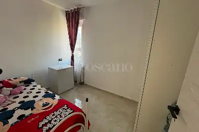 Casa in vendita, Via Lorenteggio, Milano