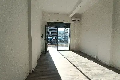 Negozio in vendita, Via Gustavo Cacini, Roma