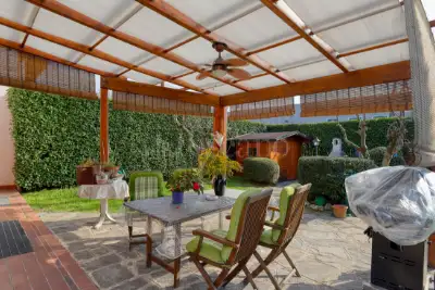 Villino a Schiera in vendita, Via Padova, Gallarate