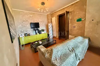 Casa Indipendente in vendita, via Ciccuzzi 3, Summonte, Grottolella