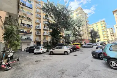 Casa in vendita, Via Gennaro Capuozzo, Napoli