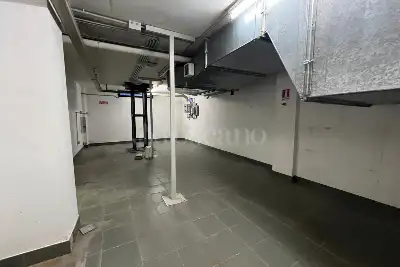 Negozio in vendita, Corso Vittorio Emanuele, , Stornara