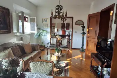 Casa in affitto, Via dell'Indipendenza, Bologna