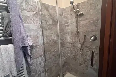 Casa in vendita, Via Pollenzo 49, Torino