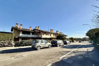 Casa in vendita, Via San Chiara, Peschiera del Garda