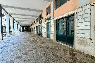 Negozio in affitto, Avellino - Via Mancini, Avellino