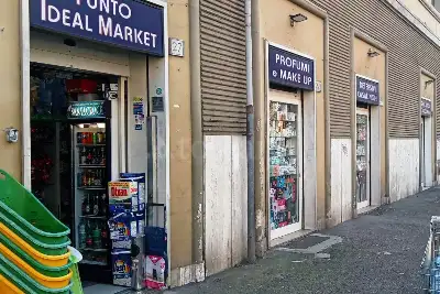 Negozio in vendita, Circonvallazione Appia , Roma