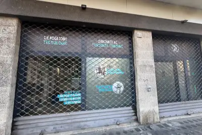 Negozio in affitto, Via di S. Angela Merici, Roma
