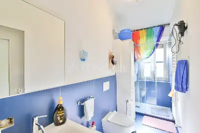 Casa in vendita, Via Petrarca, Merone