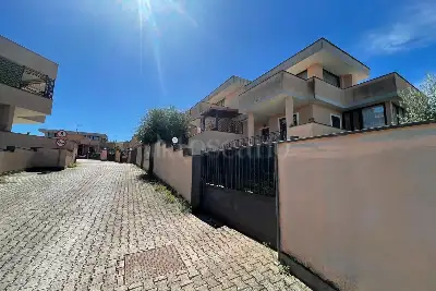 Villa Bifamiliare in vendita, Via Fosso dell' Osa, Roma