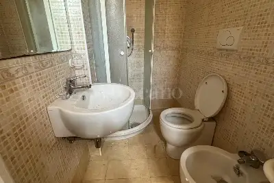 Casa in vendita, Via degli Ontani, Roma