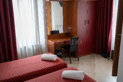 Albergo in vendita, Via della Volta, Brescia