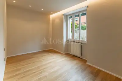 Casa in vendita, Via Lucilio, Roma